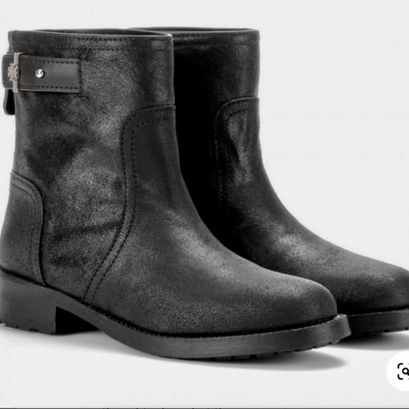 $400 Tory Burch 'Selena' Black Distressed Leather Ankle Biker Boot Booties 6 - Picture 1 of 8